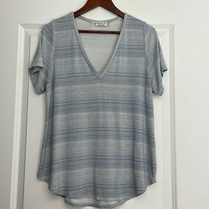 Fighting Eel Blue & White Strip T-Shirt Size L